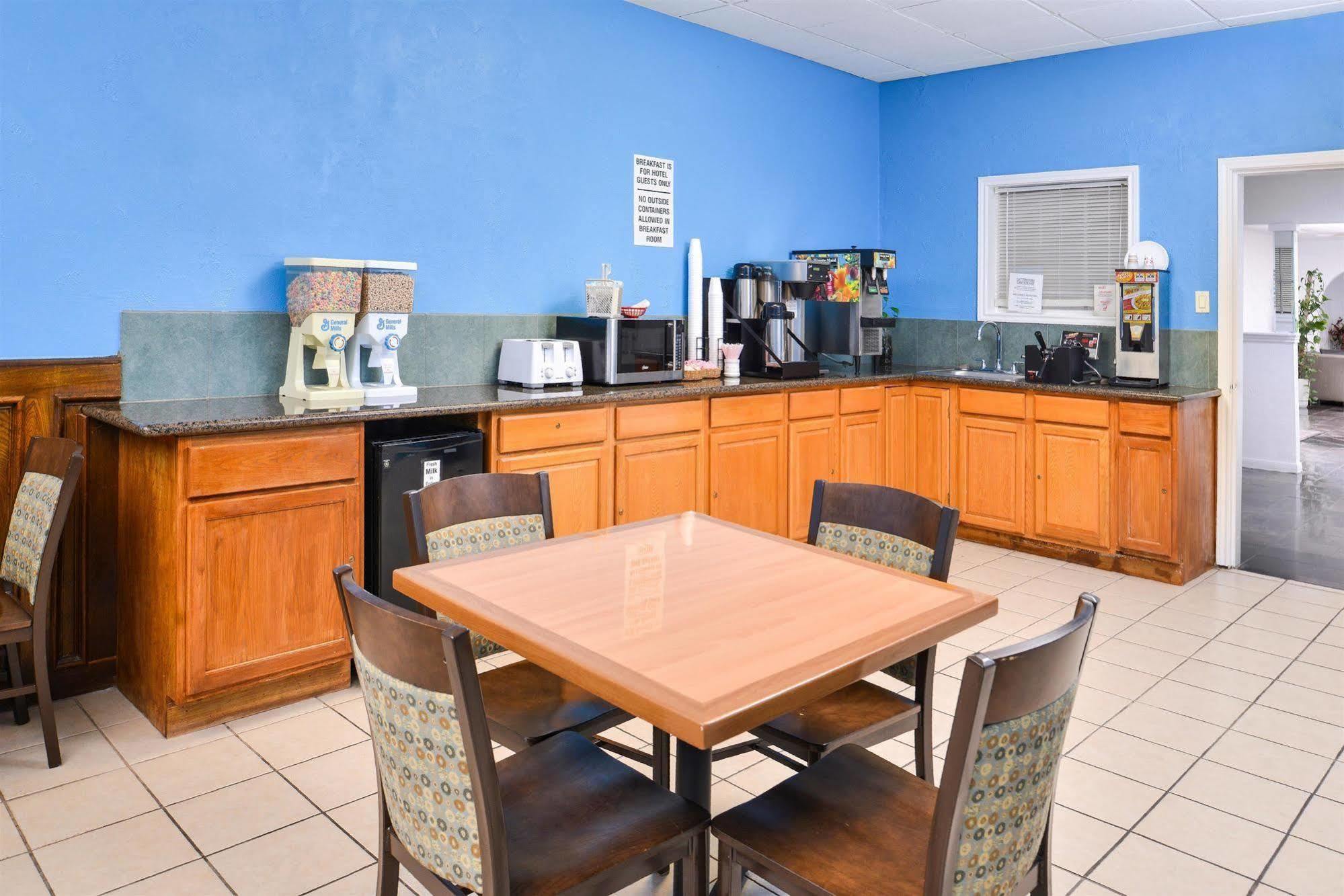 Americas Best Value Inn Clute Luaran gambar